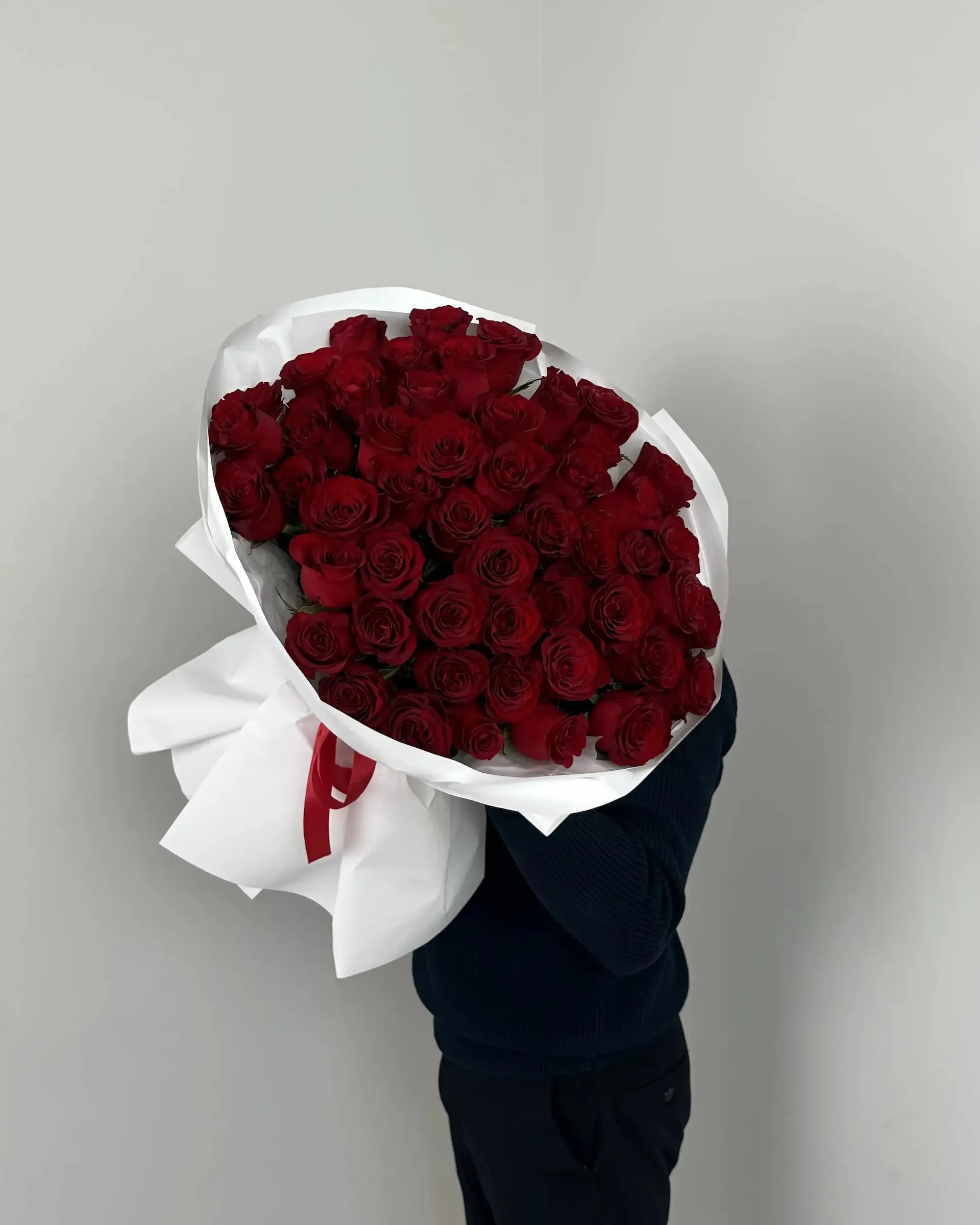 Метровые голландские розы — купить цветы в Астане Vivi Bouquet